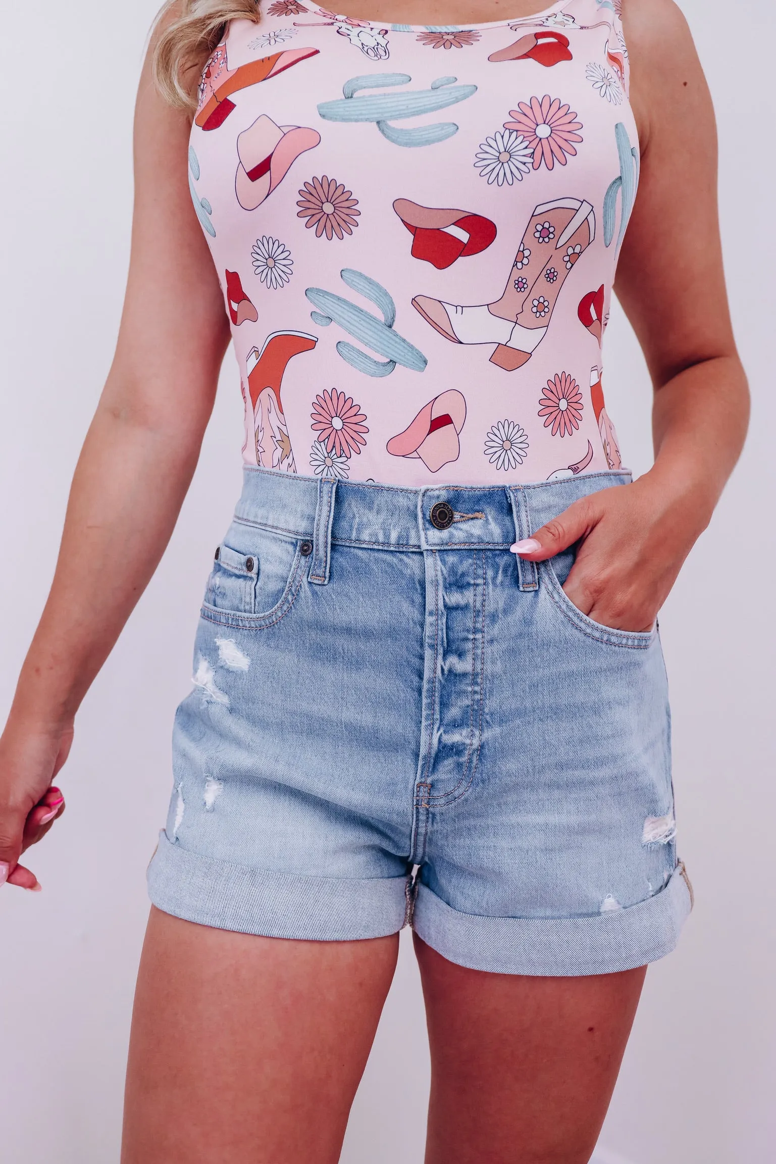 Cami Cuffed Denim Shorts - Light Acid Wash