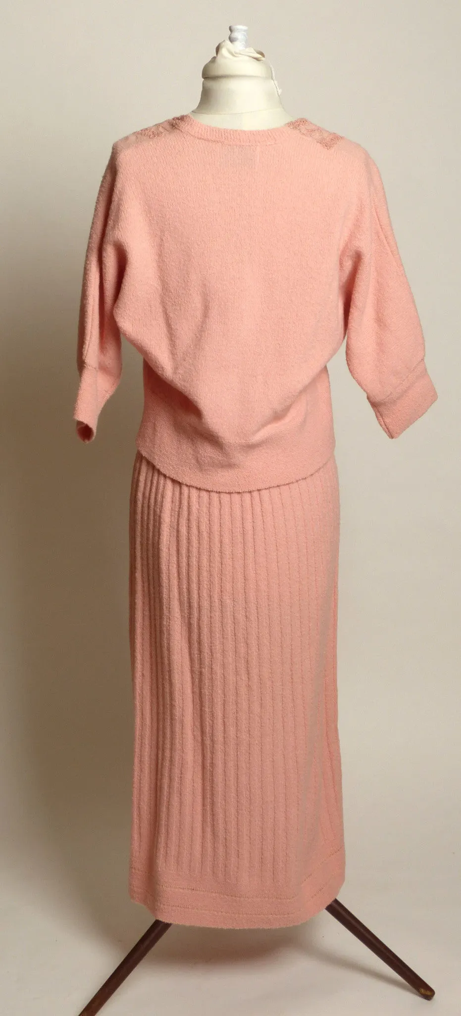 Circa 1950s Jernat Pale Pink Wool Sweater/Skirt Set - "Zip-off" Hem!!