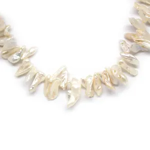 Elegant Biwa Pearl Necklace